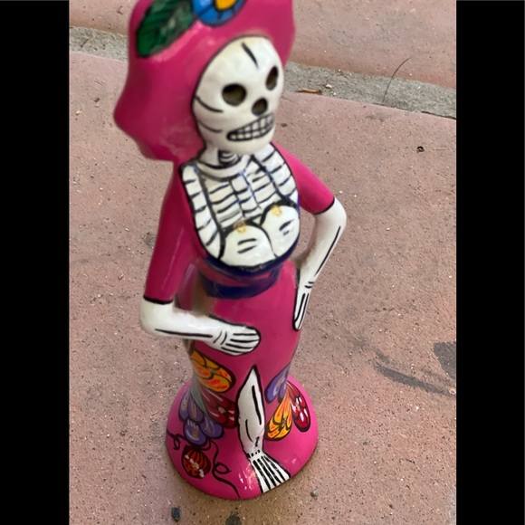 Artisanal Catrina Mexican Ceramic - Dia de Los muertos - Picture 2 of 6